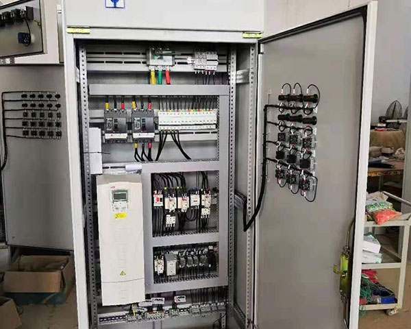 手機(jī)在線水質(zhì)分析儀