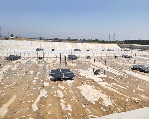 太陽能曝氣機(jī)